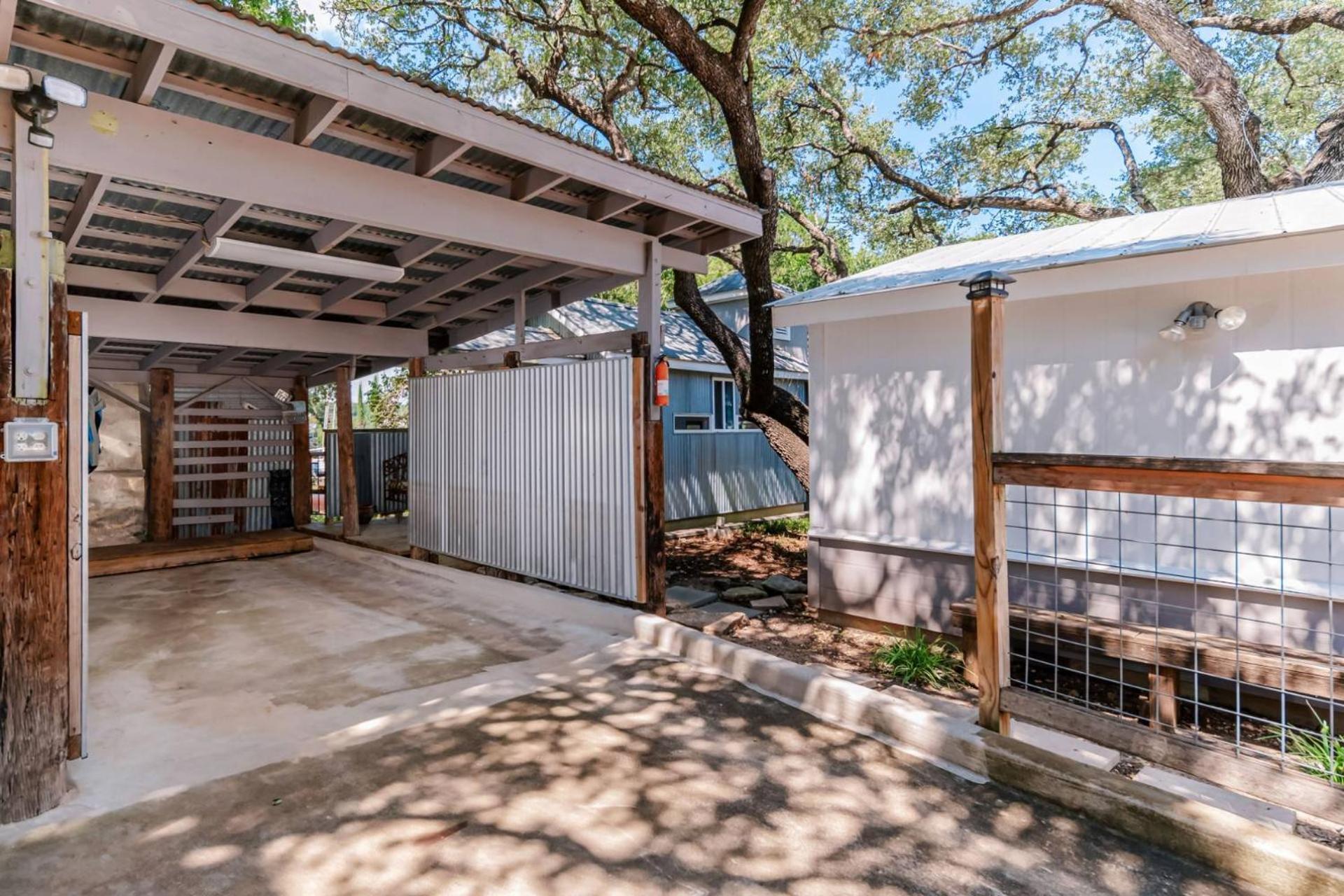 The Cabin On Lake Travis Όστιν Εξωτερικό φωτογραφία